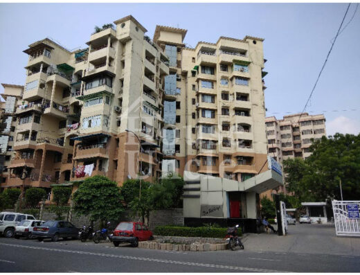 4 BHK Apartment/Flat For Rent In Aakriti Apartment (New Rashtriya CGHS Ltd.), Plot No. 15, Sector 18, Dwarka, New Delhi - 2200 Sq. Ft.